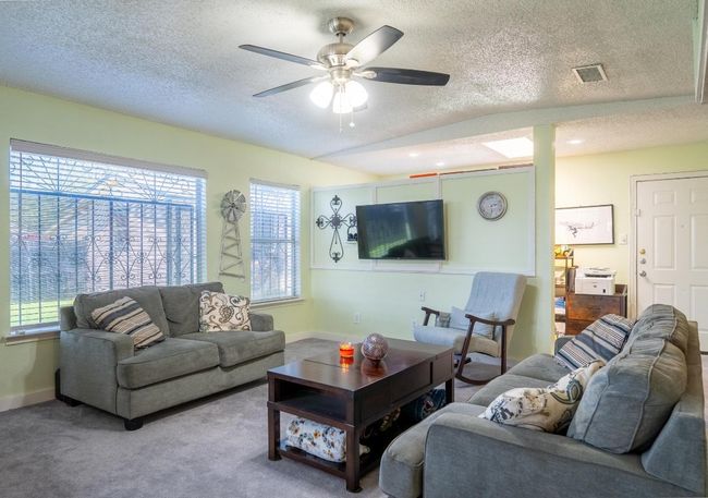 Great second living area! | Image 21