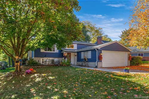 576 Reed St, Northville, MI, 48167-1158 | Card Image