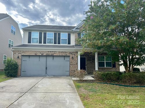 10325 Solar Way, Charlotte, NC, 28278-6693 | Card Image