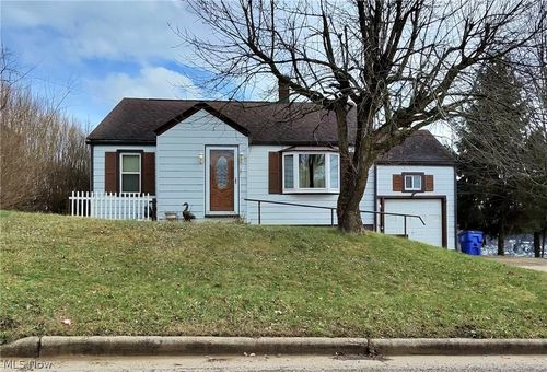 1212 Maine Blvd, East Liverpool, OH, 43920-1937 | Card Image