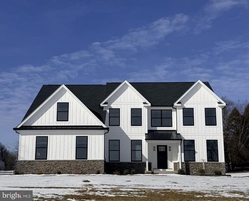 209 Old State Rd, ROYERSFORD, PA, 19468-3116 | Card Image