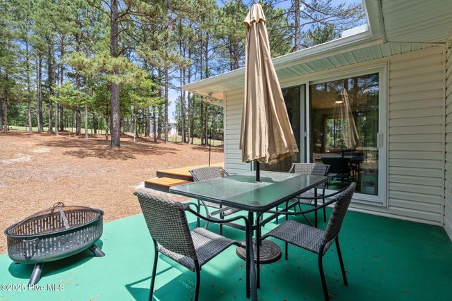 180 Lancashire Ln, House other with 3 bedrooms, 2 bathrooms and 4 parking in West End NC | Image 40