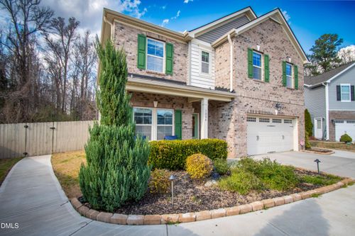1004 Ledgemont Ct, Fuquay Varina, NC, 27526-5713 | Card Image