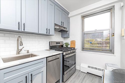 apt-4k-61 97th St, Rego Park, NY, 11374-1207 | Card Image