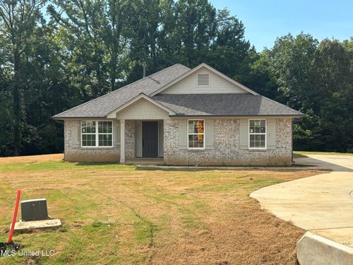 7845 Mary Mccoy Dr, Horn Lake, MS, 38637 | Card Image