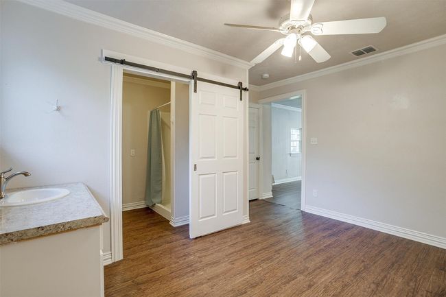 2309 Honeysuckle Ave, House other with 3 bedrooms, 2 bathrooms and null parking in Fort Worth TX | Image 32