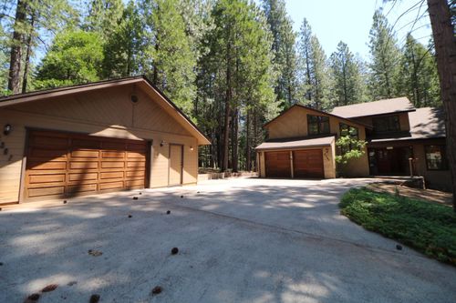 2387 Black Oak Dr, Arnold, CA, 95223-7115 | Card Image