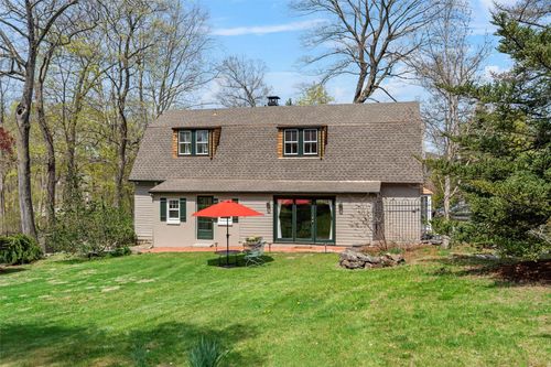 72 Clubhouse Rd, Tuxedo Park, NY, 10987-4031 | Card Image