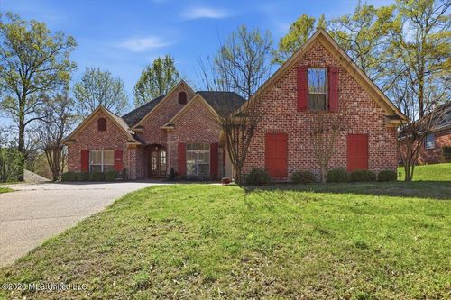 111 Bellemeade Trce, Clinton, MS, 39056-6247 | Card Image