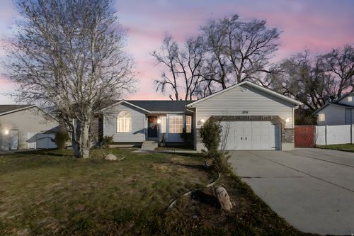 3451 S Park Vista Dr, West Valley City, UT, 84120-6788 | Card Image