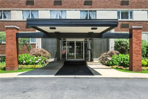 902-128 N Craig St, Oakland, PA, 15213 | Card Image