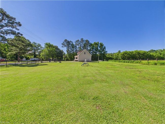 2012 Mark Pine Rd, House other with 2 bedrooms, 3 bathrooms and null parking in Hayes VA | Image 6