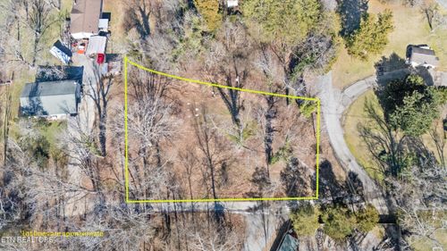 9136 Solway Ferry Rd, Oak Ridge, TN, 37830-3538 | Card Image