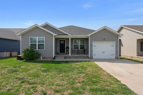 689 Cherry Blossom Rd, Bowling Green, KY, 42103-9155 | Card Image