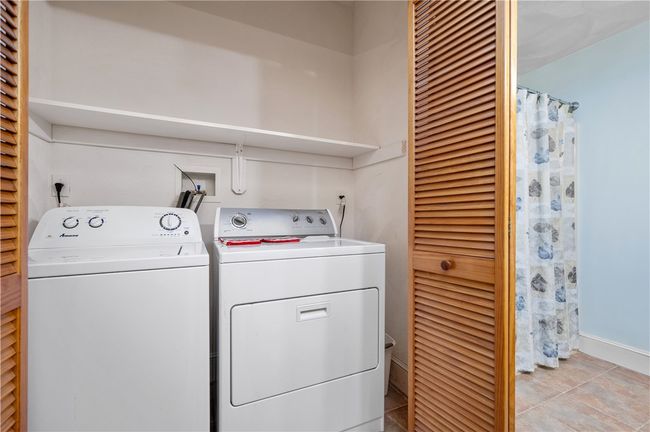 APT-1 - 200 Cato St, Condo with 2 bedrooms, 2 bathrooms and 2 parking in Woonsocket RI | Image 9