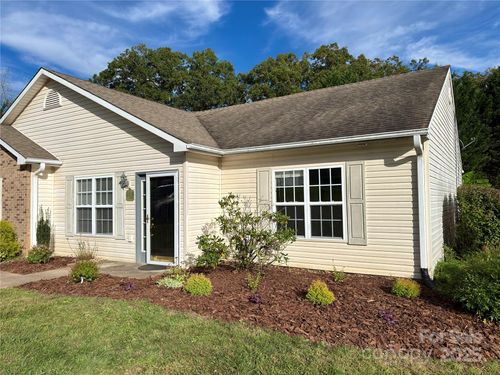 apt-a-102 Kerlee St, Black Mountain, NC, 28711-3671 | Card Image