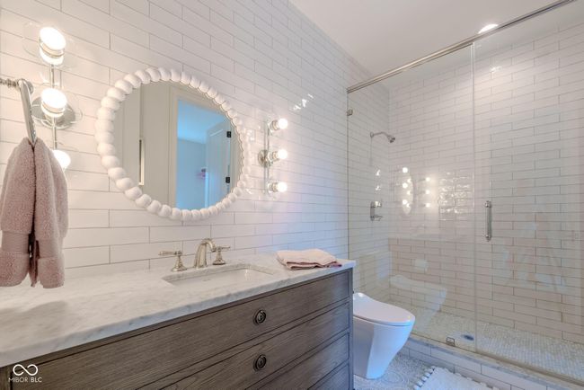 Second bedroom w/ full bathroom | Image 57