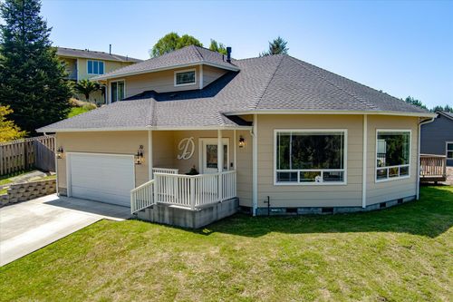 20 Blue Spruce Drive, Humboldt Hill, CA, 95503 | Card Image