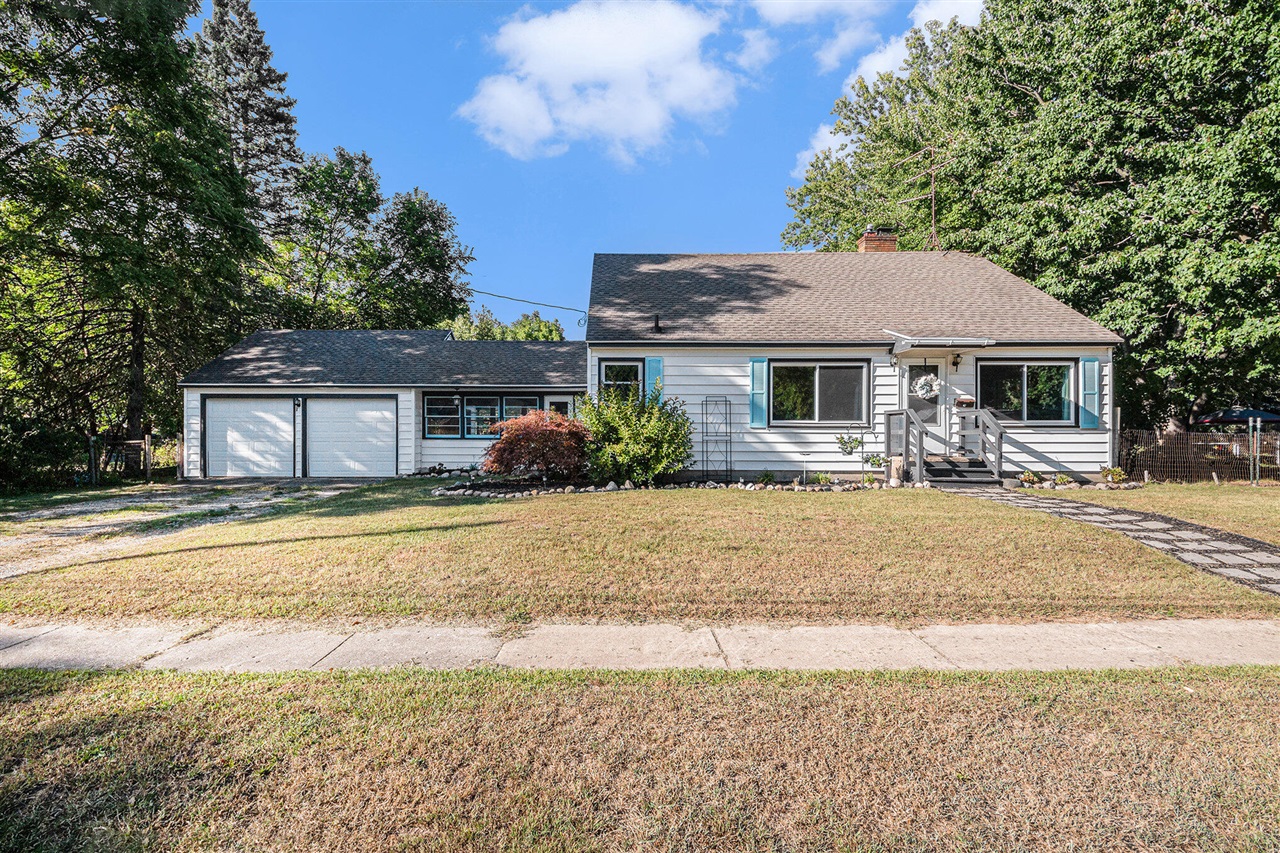 Arden St, Wyoming, MI 49519