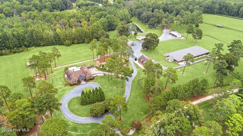 509 Cross Country Ln, Southern Pines, NC, 28387-6933 | Card Image