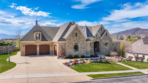 10493 N Iverson Ln, Highland, UT, 84003-4712 | Card Image