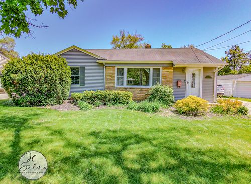 401 Linn Ave, Crystal Lake, IL, 60014-7108 | Card Image
