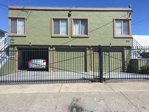 2771 76th Avenue, Oakland, CA, 94605 | Card Image