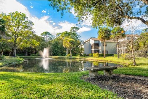 apt-204-2125 Pine Creek Blvd, Vero Beach, FL, 32966-5200 | Card Image