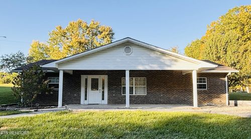 702 Iris Ave, Jamestown, TN, 38556-5959 | Card Image