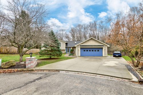 5933 Salabelle St, Jackson, MI, 49201-8343 | Card Image