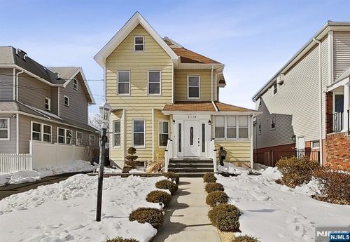 17 Franklin Pl, Kearny, NJ, 07032-2226 | Card Image