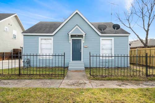 612 W 5th St, Dallas, TX, 75208-3912 | Card Image