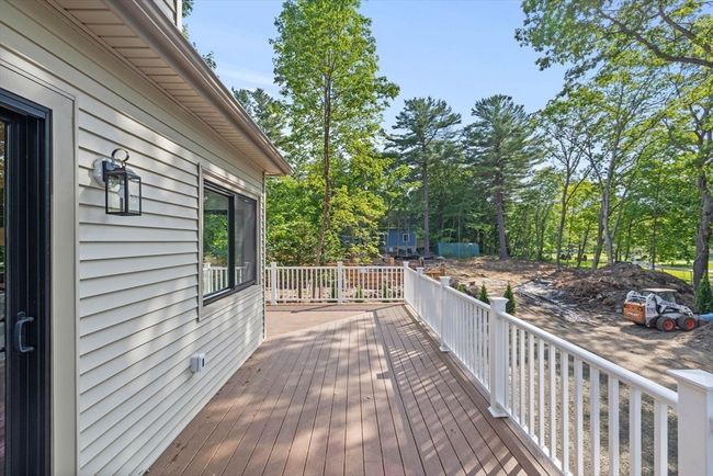 160 Forest Hill Ave, House other with 3 bedrooms, 2 bathrooms and 10 parking in Lynnfield MA | Image 7