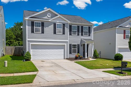 1772 Eastway Dr, Dallas, NC, 28034-9444 | Card Image