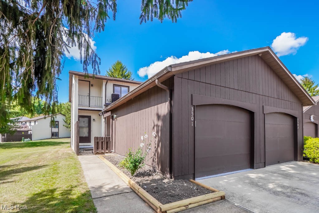 Villa Casa Ct, Brunswick, OH 44212