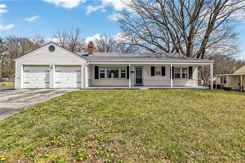 7617 Antioch Rd, Overland Park, KS, 66204-2625 | Card Image