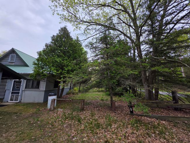 7470 Becker Rd, House other with 3 bedrooms, 1 bathrooms and null parking in Manistee MI | Image 5