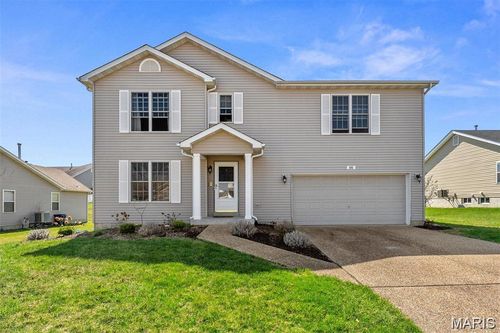 56 Helena Ct, Wentzville, MO, 63385-6820 | Card Image