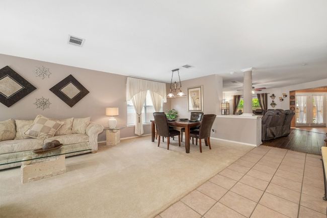 903 E Olympic Dr, House other with 3 bedrooms, 2 bathrooms and 2 parking in Pflugerville TX | Image 7