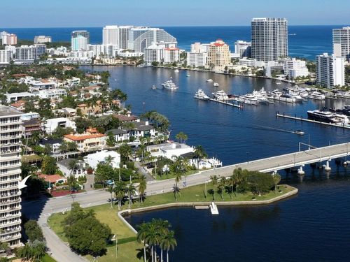 901-2500 E Las Olas Blvd, Fort Lauderdale, FL, 33301-1508 | Card Image