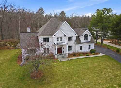 13 W Butterfly Way, Lincoln, RI, 02865-3932 | Card Image