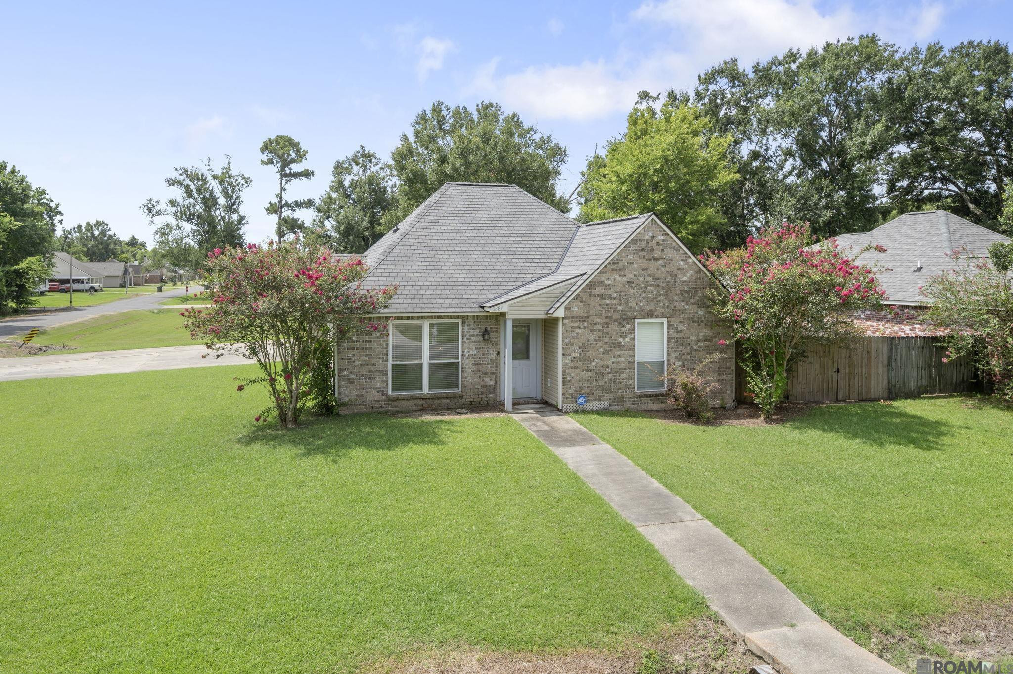 Residential in St. Amant 5