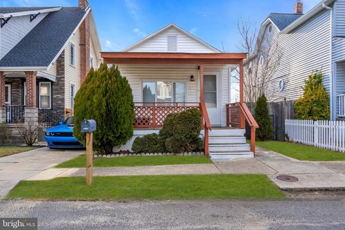 1611 Adams St, Cinnaminson, NJ, 08077-2601 | Card Image