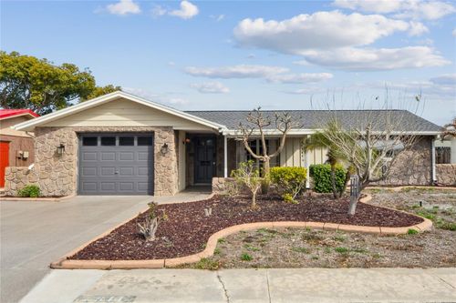 6811 Altavista St, PORT RICHEY, FL, 34668-3866 | Card Image