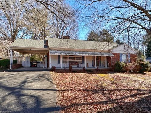 111 Oaklawn St, Stoneville, NC, 27048-8719 | Card Image