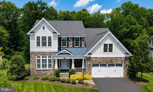 15322 Cutler Creek Way, HAYMARKET, VA, 20169-8202 | Card Image