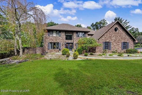 26 Mountainwood Dr, Mountain Top, PA, 18707-1822 | Card Image