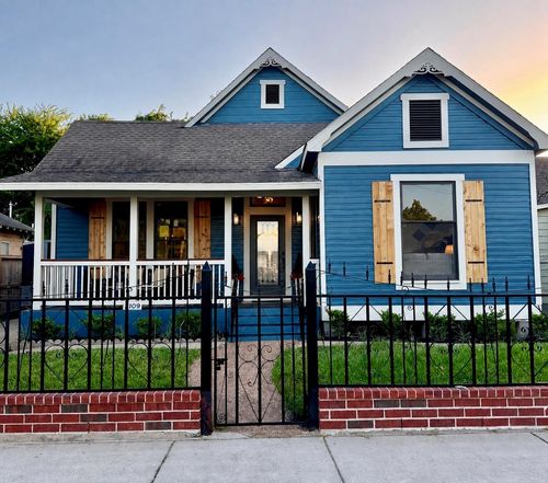 2109 Gentry St, Houston, TX, 77009-8148 | Card Image