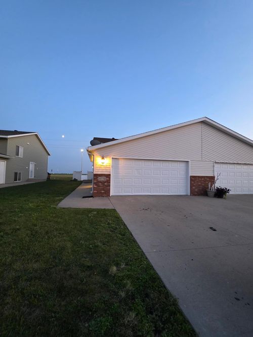 4778 51st Ave S, Fargo, ND, 58104-6029 | Card Image