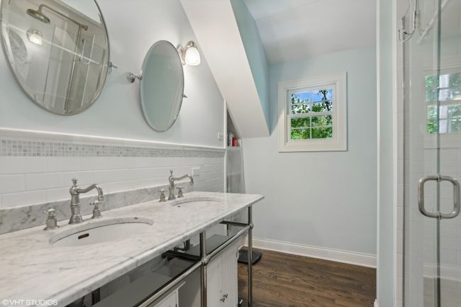 104 Walnut St, House other with 5 bedrooms, 5 bathrooms and 2 parking in Clarendon Hills IL | Image 16